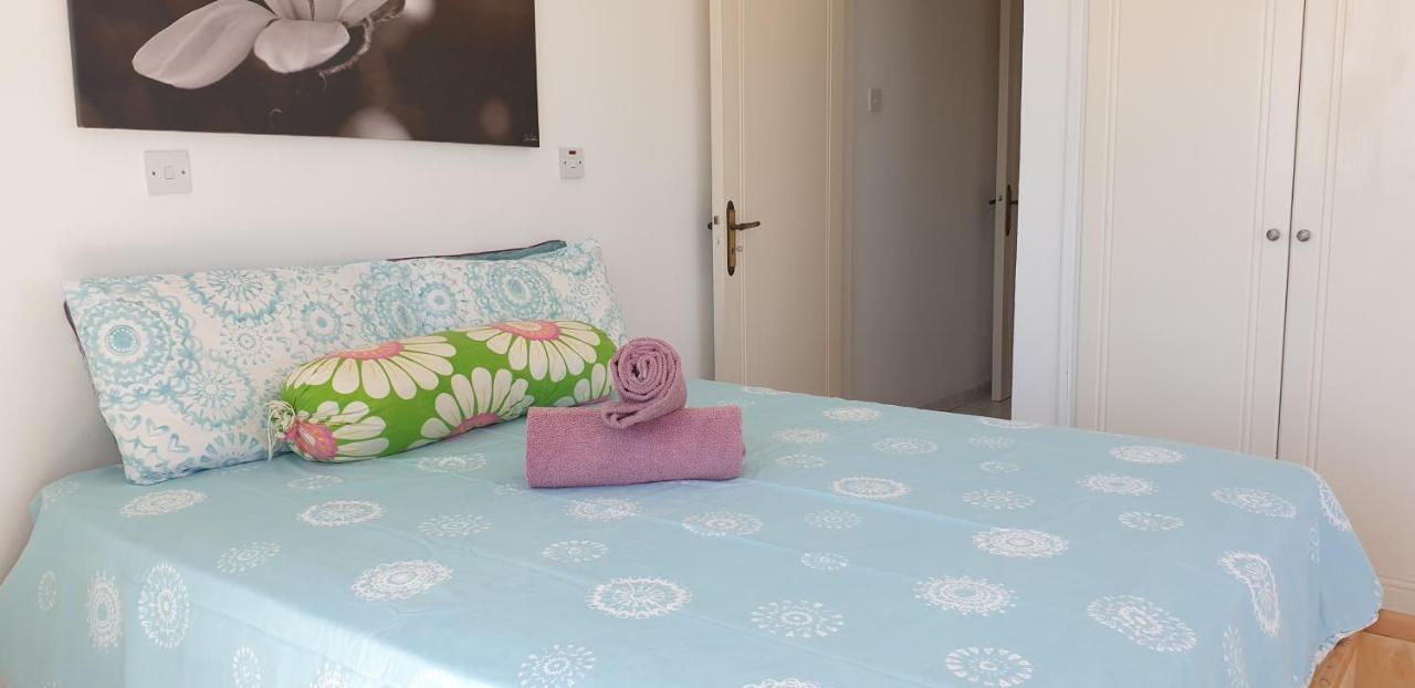 Athena And The Owl Beachside Apt Paphos Exterior photo